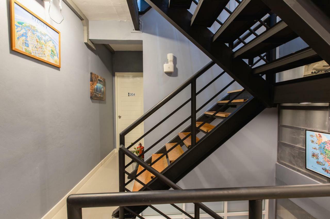 Every Surawong Bangkok Exterior foto